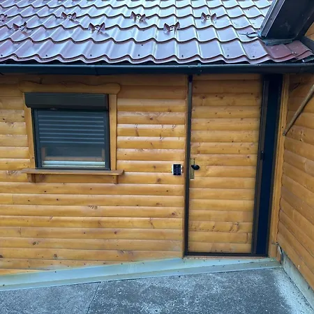 Djedovo Ognjiste,prenociste Modrica